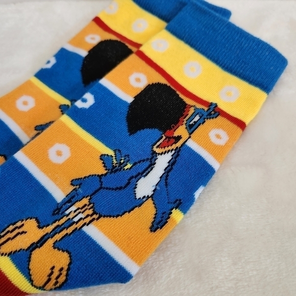 Kelloggs Toucan Sam Froot Loops Novelty Blue Yellow Orange Red Socks Unisex - Picture 4 of 8